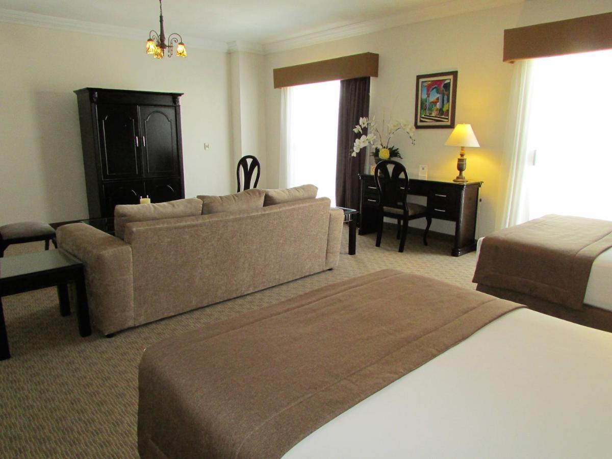 Western Del Rio Express Hotel