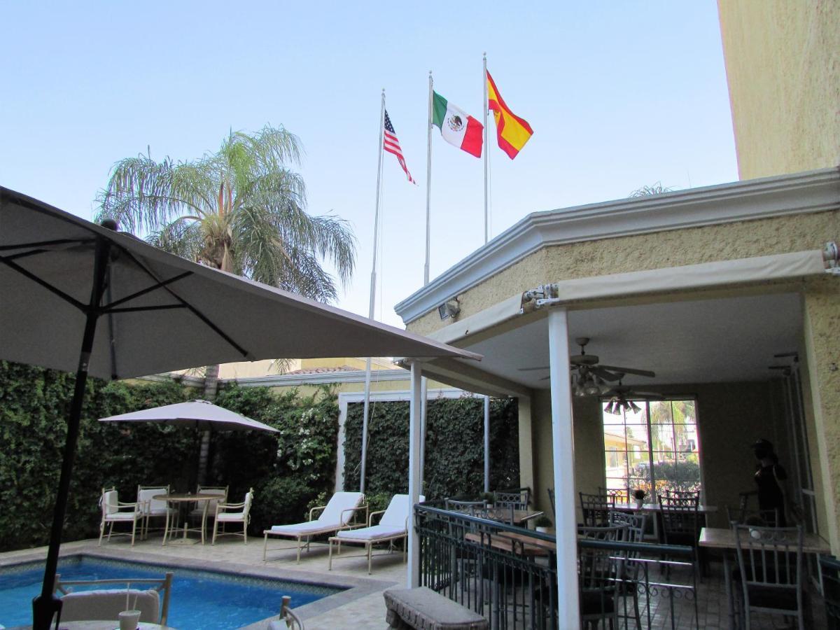 Western Del Rio Express Hotel 4*