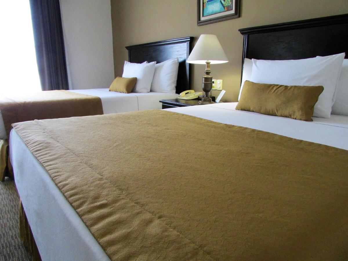 Hotel Western Del Rio Express